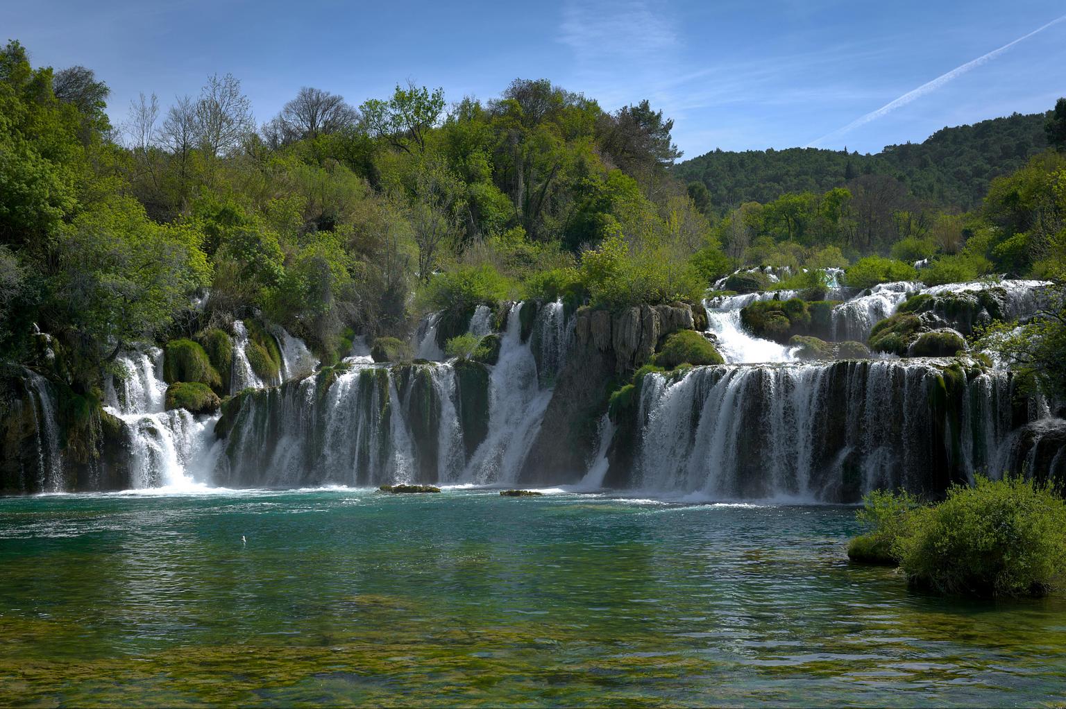 Plitvice Lakes photo | Source: Canva free