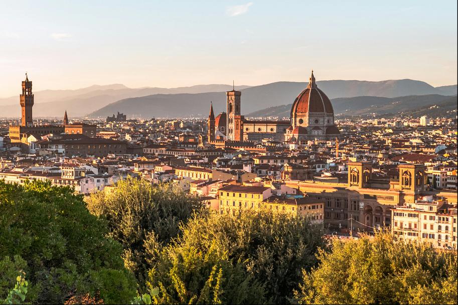 Panorama Florencji z Katedrą i Palazzo Vecchio o zachodzie słońca – Toskania, Włochy